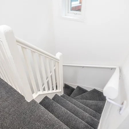 Guest house Kunda House Coventry Road *