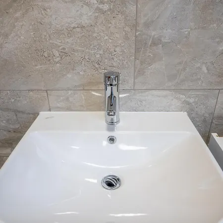 Guest house Kunda House Coventry Road *